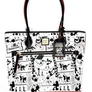 💫 SOLD 💫 Dooney & Bourke Disney Steamboat Willie